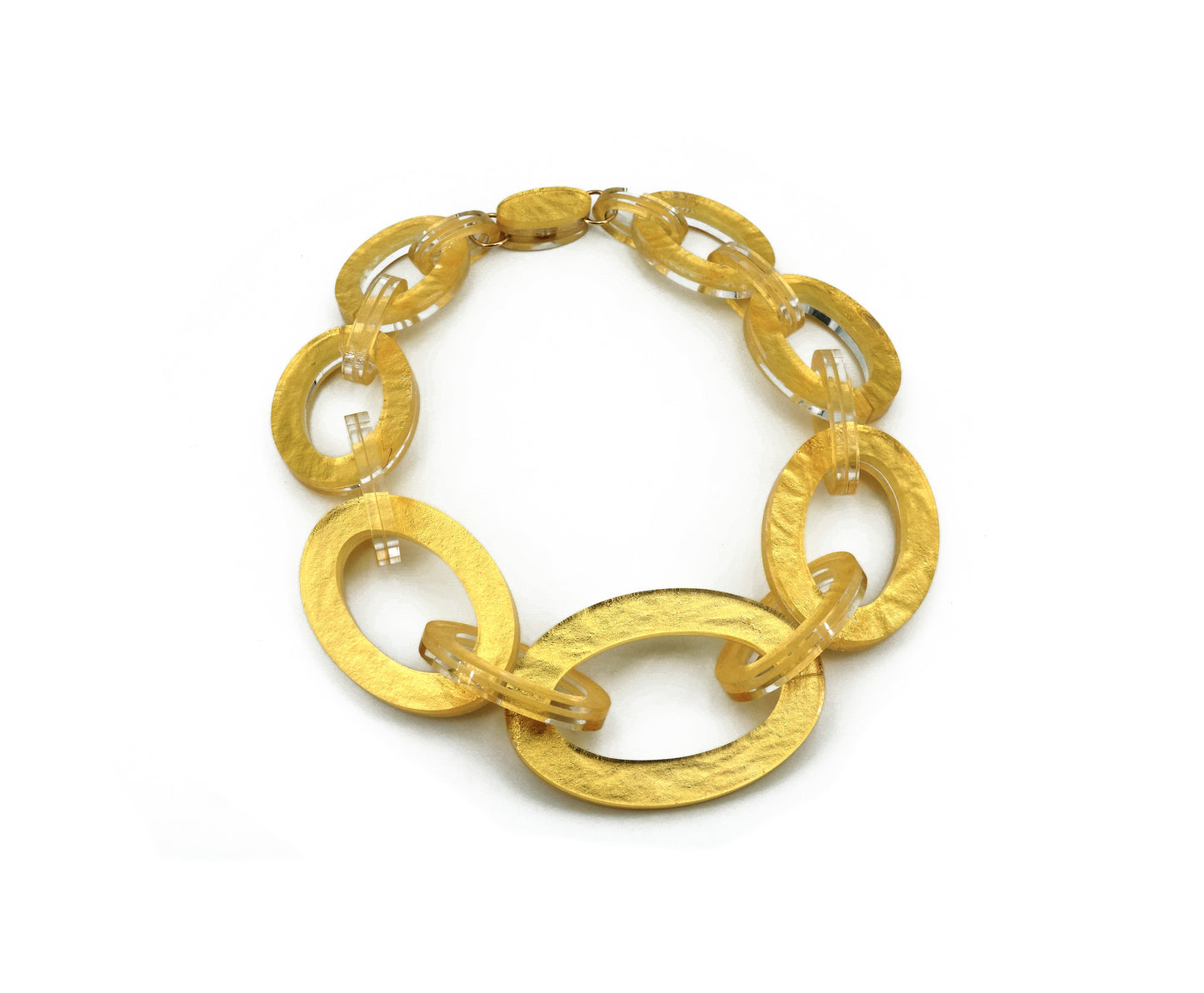 Acrylic and Gold Short Oval Link Chain